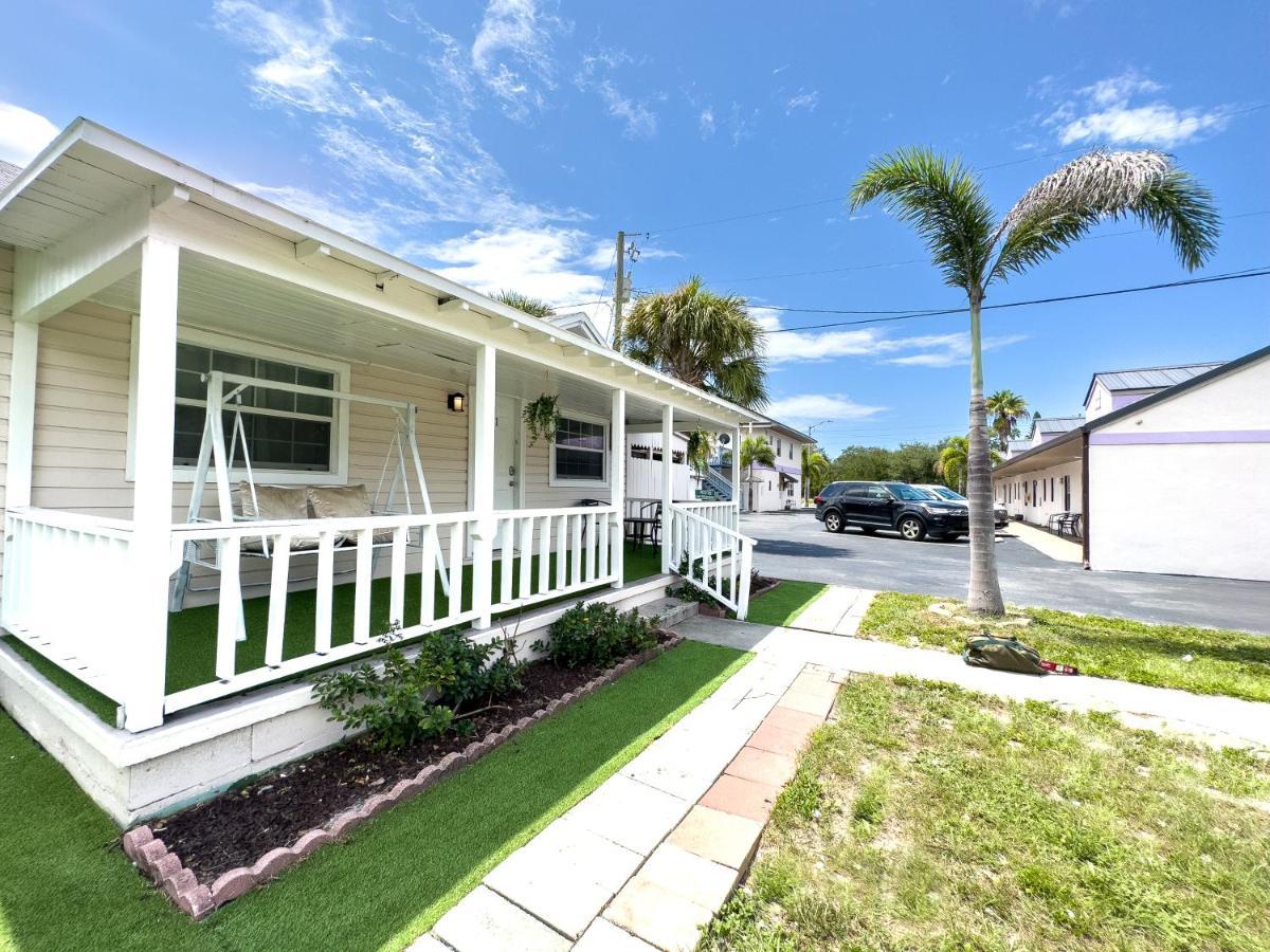 2B1B Stylish Little House W Shared Pool 511 Villa Clearwater Exterior photo